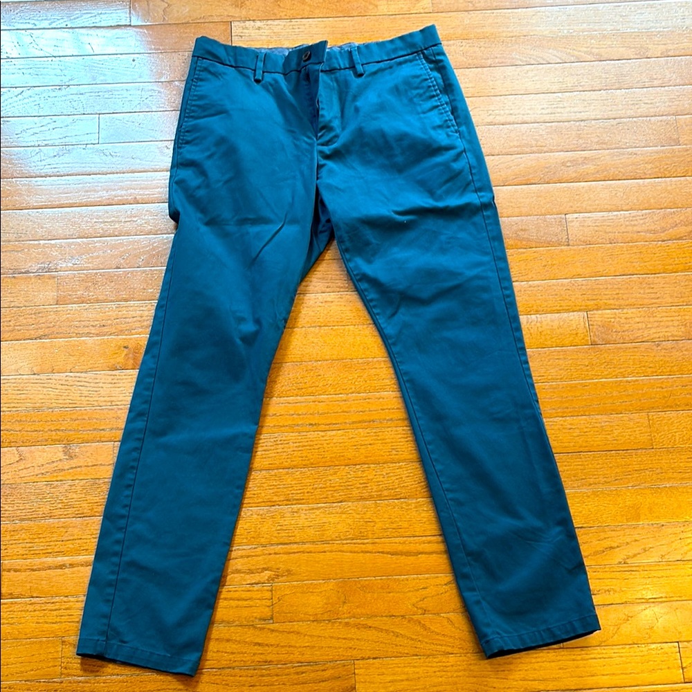 EUC slim Old Navy blue / green chino dress pants. 33x32